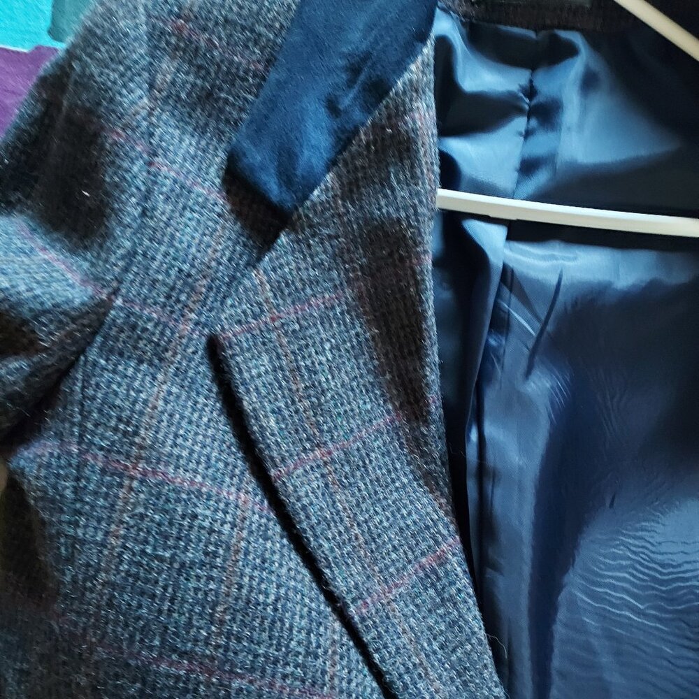 Blazer similar to Rouje style Parisienne style blazer like Jeanne Damas